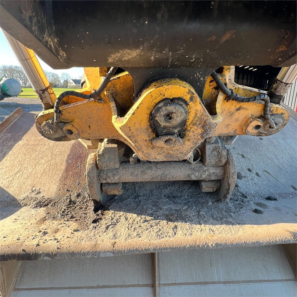 Excavadora de cadenas Volvo EC250 EL: foto 30