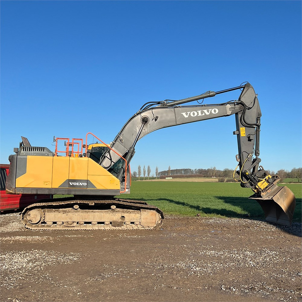 Excavadora de cadenas Volvo EC250 EL: foto 10