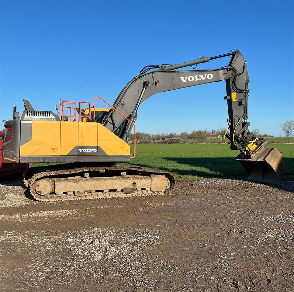Excavadora de cadenas Volvo EC250 EL: foto 9
