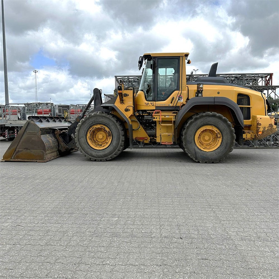 Volvo L120 H - Cargadora de ruedas: foto 4 Volvo L120 H - Cargadora de ruedas: foto 4