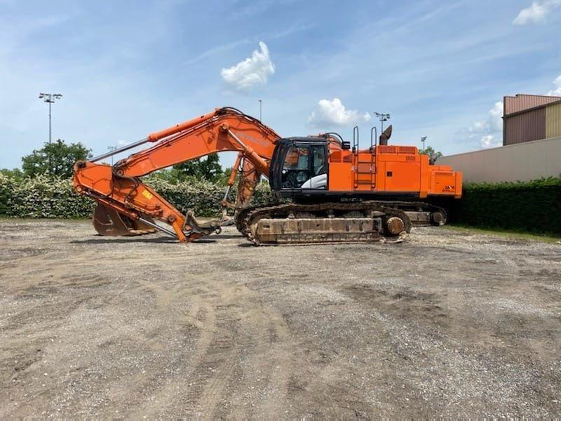 Hitachi ZX 690 - Excavadora de cadenas: foto 1 Hitachi ZX 690 - Excavadora de cadenas: foto 1