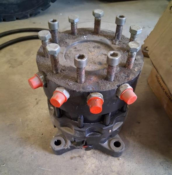 MORIN M1 - Pinza de manipulación para Maquinaria de construcción: foto 2 MORIN M1 - Pinza de manipulación para Maquinaria de construcción: foto 2