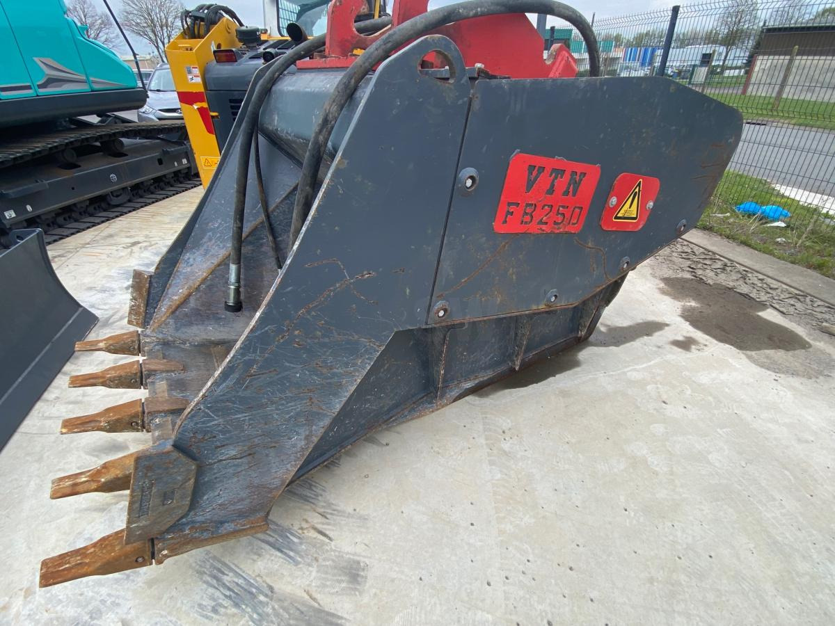 VTN FB 250 - Cazo para excavadora para Maquinaria de construcción: foto 2 VTN FB 250 - Cazo para excavadora para Maquinaria de construcción: foto 2
