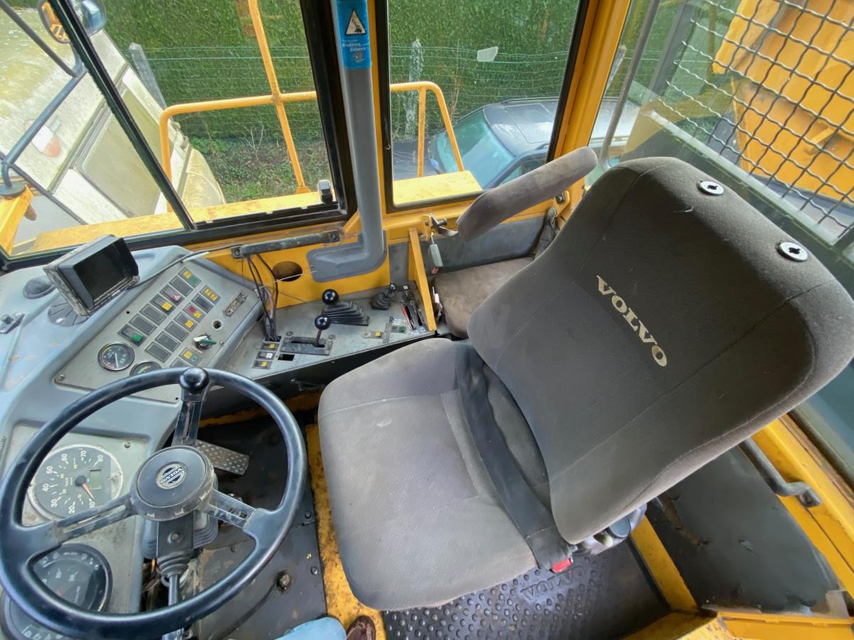 Dúmper articulado Volvo A 40: foto 10