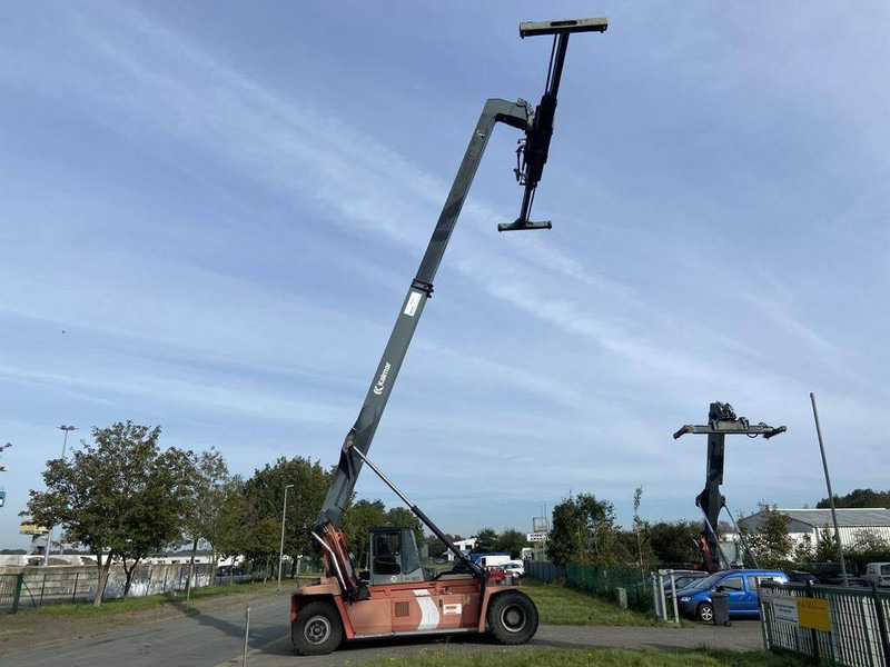 Kalmar DRF100-54S6 - Reach stacker: foto 5 Kalmar DRF100-54S6 - Reach stacker: foto 5