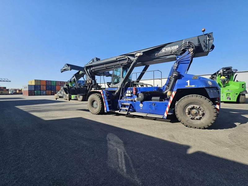 Kalmar DRG420-60S5 - Reach stacker: foto 4 Kalmar DRG420-60S5 - Reach stacker: foto 4