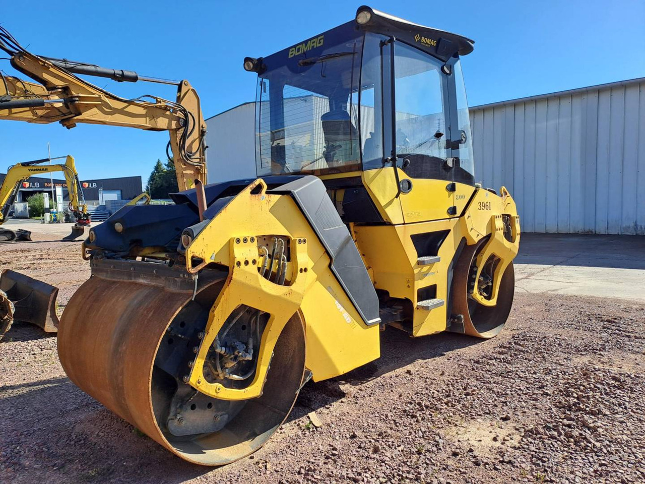 BOMAG BW141 - Compactador: foto 4 BOMAG BW141 - Compactador: foto 4