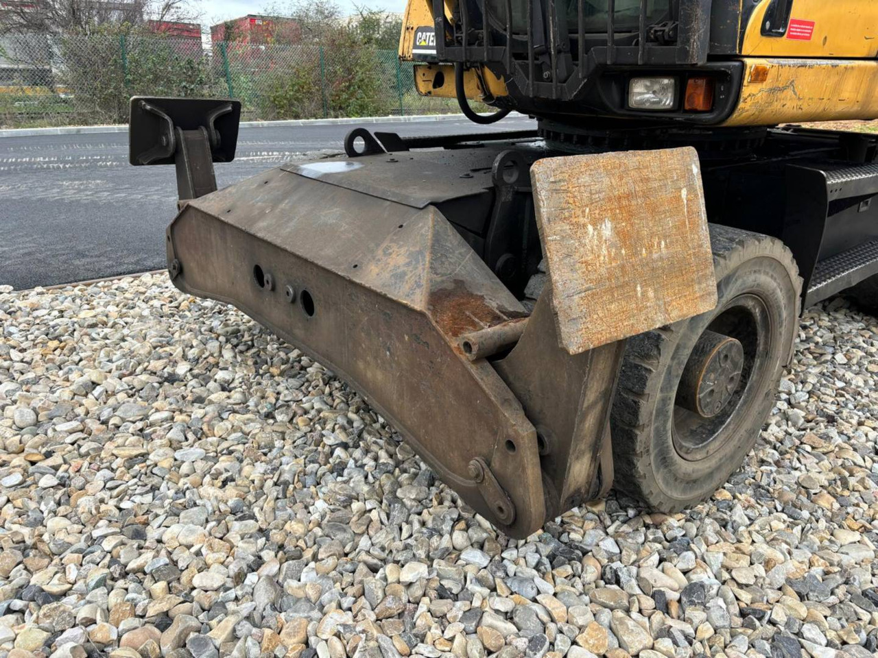 Excavadora de ruedas CAT M318C: foto 22