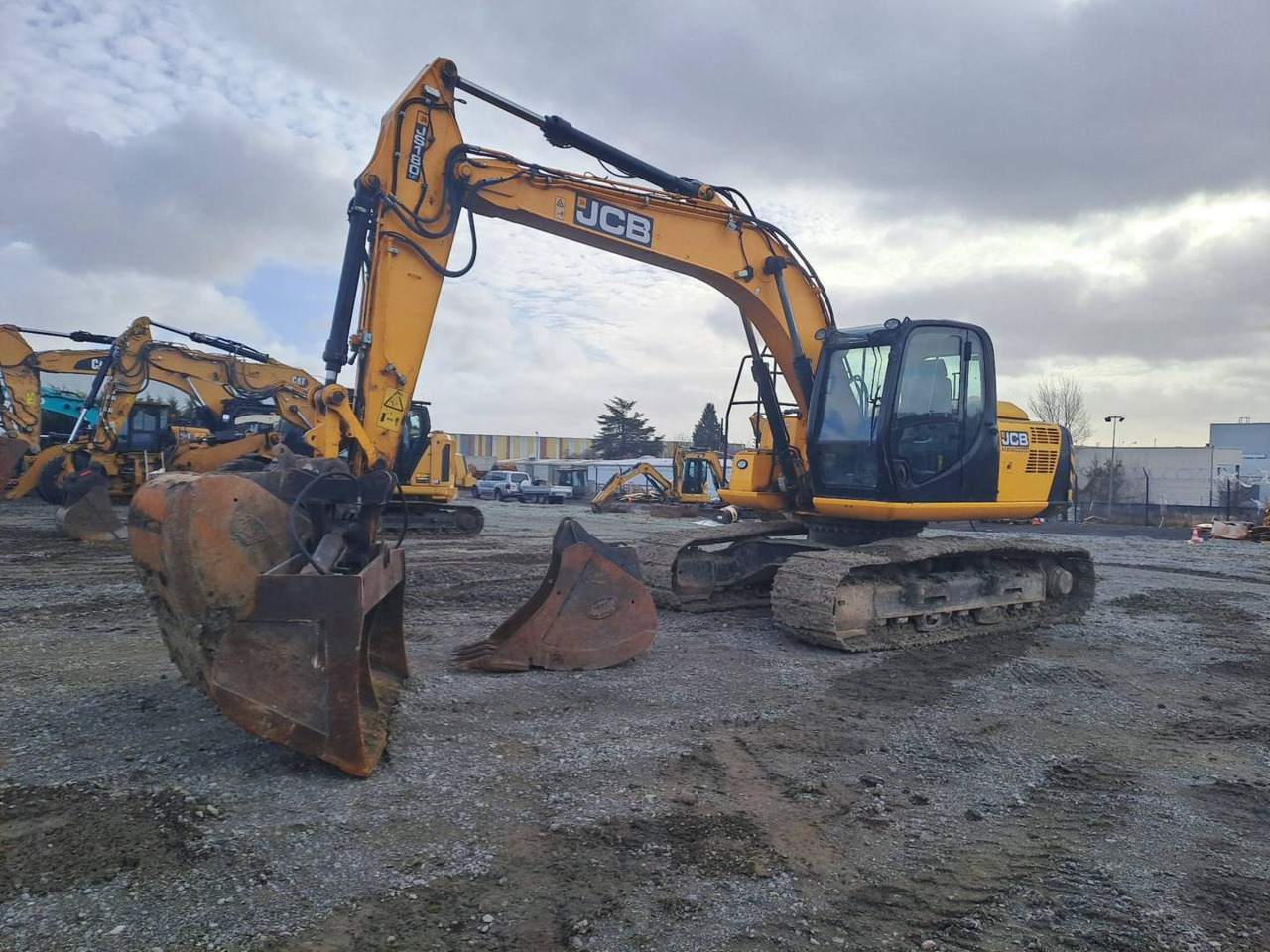 JCB JS180LC - Excavadora de cadenas: foto 2 JCB JS180LC - Excavadora de cadenas: foto 2