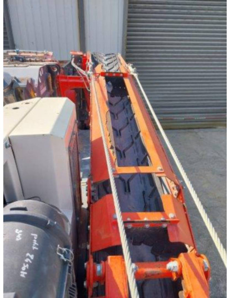 Machacadora SANDVIK MINING & CONSTRUCTION QI341HS: foto 10 Machacadora SANDVIK MINING & CONSTRUCTION QI341HS: foto 10