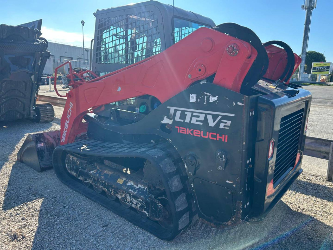 TAKEUCHI MFG. CO. LTD. TL12 - Cargadora de cadenas: foto 4 TAKEUCHI MFG. CO. LTD. TL12 - Cargadora de cadenas: foto 4