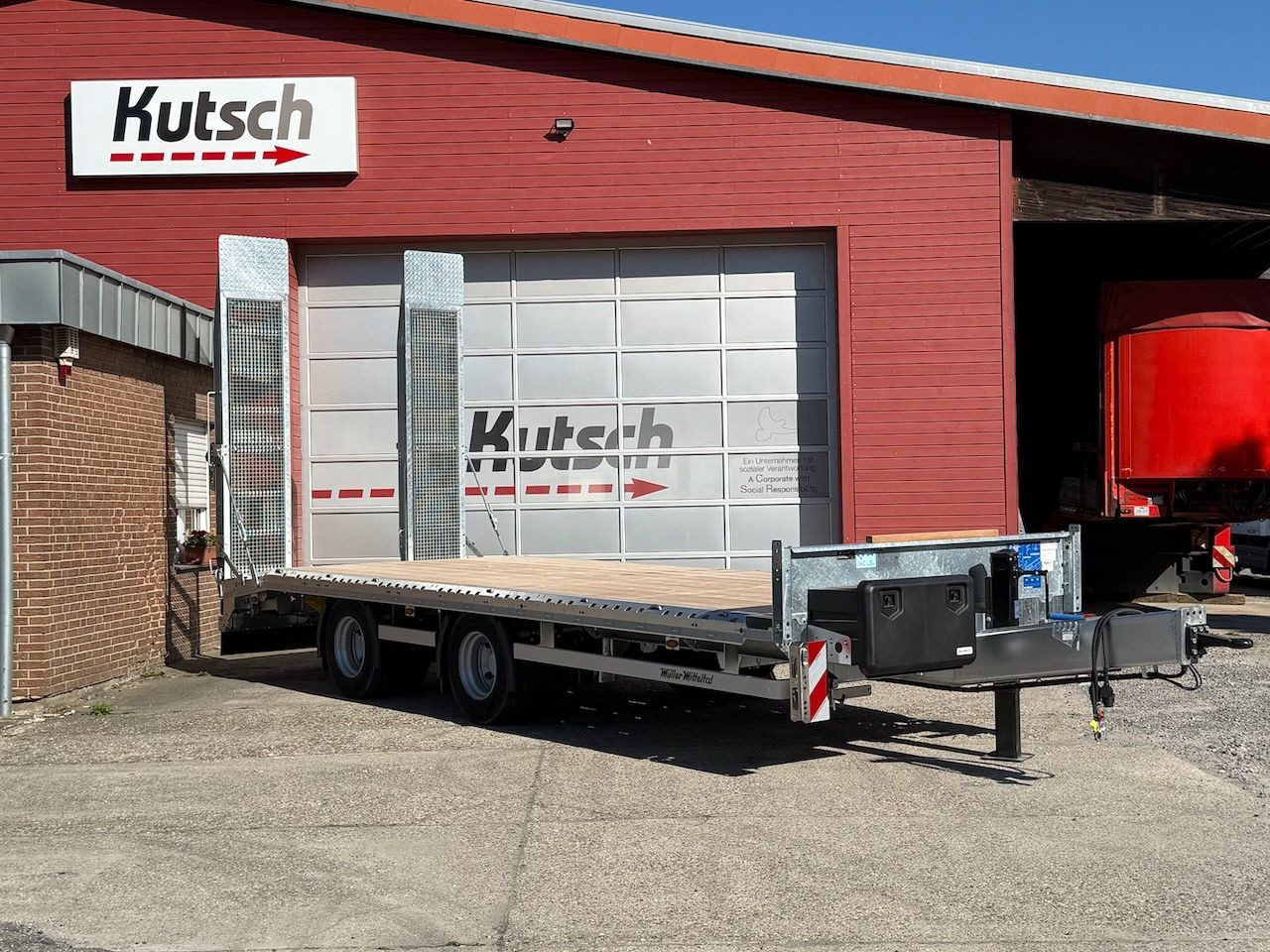 Müller-Mitteltal ETÜ-TA-R 21 Tieflader 7m, luftgefedert, LED - Remolque plataforma/ Caja abierta: foto 2 Müller-Mitteltal ETÜ-TA-R 21 Tieflader 7m, luftgefedert, LED - Remolque plataforma/ Caja abierta: foto 2