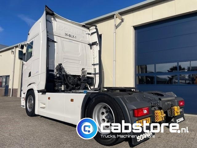 Scania S500 4X2 NB Euro 6 - S-Highline - RETARDER - Luchtgeveerd - Diff.lock - 2x Dieseltanks - Good condition ! - Cabeza tractora: foto 3 Scania S500 4X2 NB Euro 6 - S-Highline - RETARDER - Luchtgeveerd - Diff.lock - 2x Dieseltanks - Good condition ! - Cabeza tractora: foto 3