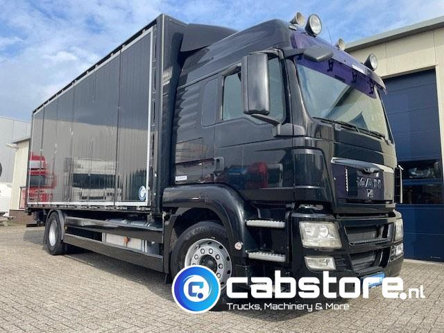 MAN TGS 18.360 4X2 BL  Euro 4 - zijlader - Bouwjaar  2008 - Automaat - 2.000 kg laadklep - AHW koppeling - Camión caja cerrada: foto 1 MAN TGS 18.360 4X2 BL  Euro 4 - zijlader - Bouwjaar  2008 - Automaat - 2.000 kg laadklep - AHW koppeling - Camión caja cerrada: foto 1