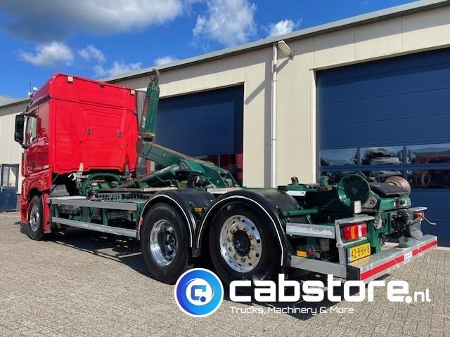 Mercedes-Benz ACTROS 2542 6x2 Euro 6 - HIAB-Multilift 26 Ton's Haakarmsysteem - Containerlift -Bouwjaar 2016 - Km 544.497 - Camión multibasculante: foto 4 Mercedes-Benz ACTROS 2542 6x2 Euro 6 - HIAB-Multilift 26 Ton's Haakarmsysteem - Containerlift -Bouwjaar 2016 - Km 544.497 - Camión multibasculante: foto 4