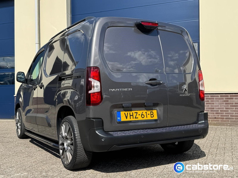 Peugeot Partner 1.5 Blue HDI Asphalt Euro 6 - Gesloten bestelwagen - Bouwjaar 2021 - Km 45.128 !! - Luxe uitvoering - Zeer mooi !! - Furgoneta pequeña: foto 5 Peugeot Partner 1.5 Blue HDI Asphalt Euro 6 - Gesloten bestelwagen - Bouwjaar 2021 - Km 45.128 !! - Luxe uitvoering - Zeer mooi !! - Furgoneta pequeña: foto 5