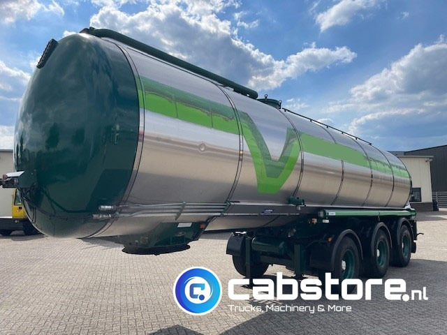 Lako T343 Tank-trailer LAKO T343 Tankoplegger RVS - Bouwjaar 2000 - SAF assen - Gestuurd - Laadvermogen 34.880 kg - Remolque cisterna: foto 2 Lako T343 Tank-trailer LAKO T343 Tankoplegger RVS - Bouwjaar 2000 - SAF assen - Gestuurd - Laadvermogen 34.880 kg - Remolque cisterna: foto 2