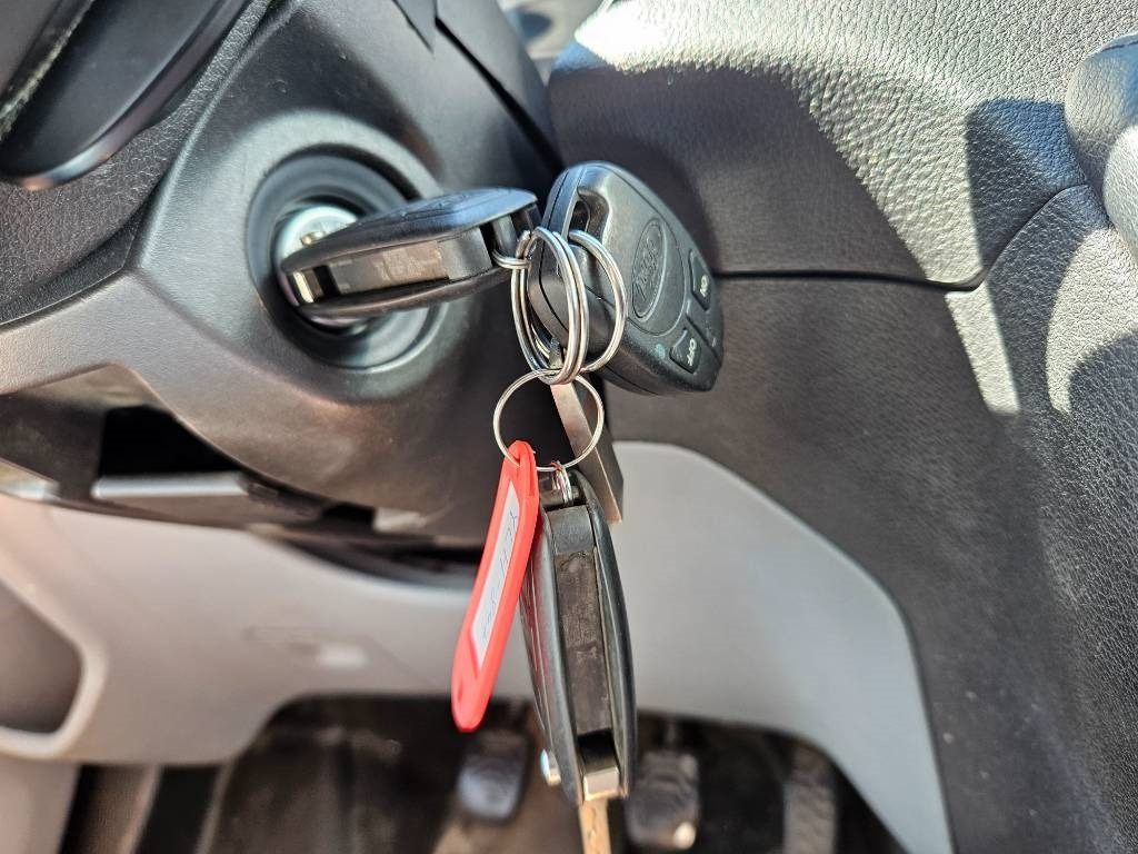 Furgón Ford Transit: foto 13