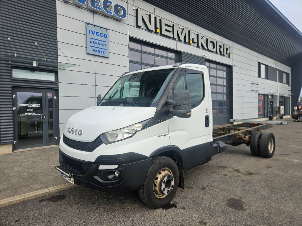 Iveco Daily 70C17 - Furgoneta caja cerrada: foto 1 Iveco Daily 70C17 - Furgoneta caja cerrada: foto 1
