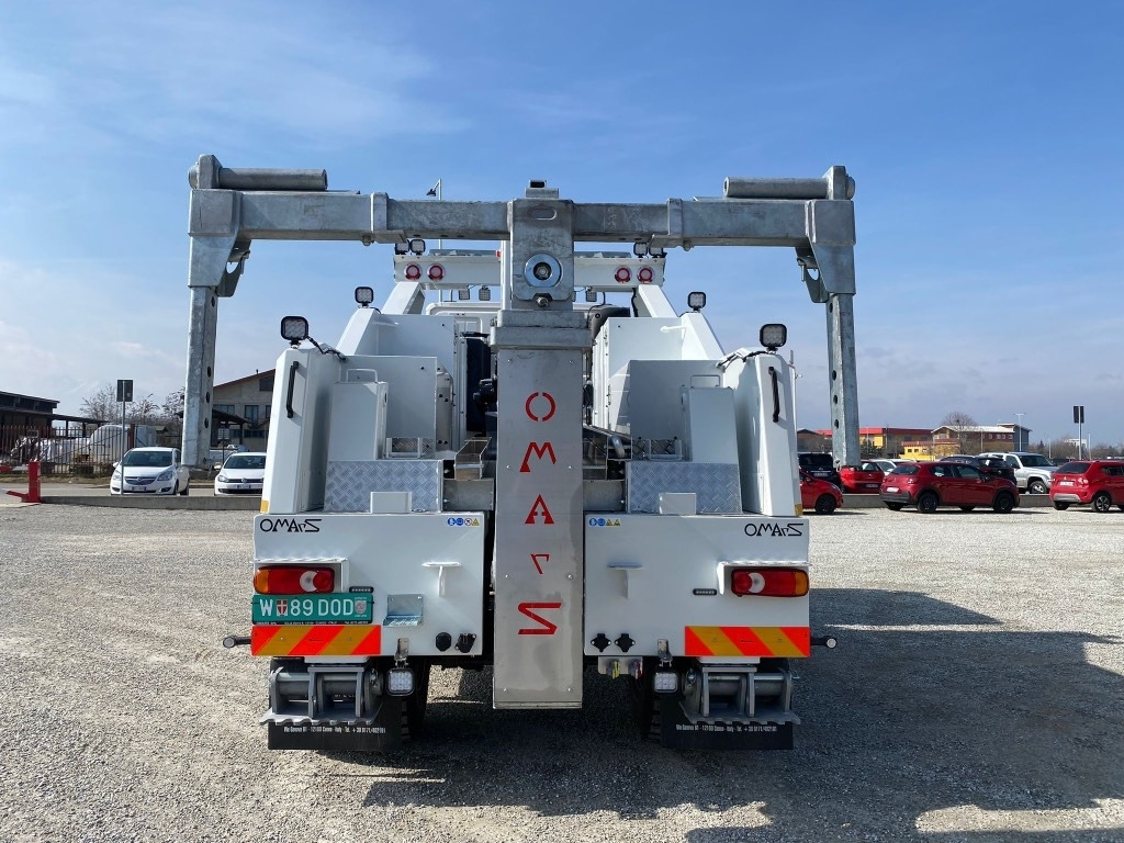 Iveco Eurocargo 150EW OMARS - Grua de remolque autos: foto 4 Iveco Eurocargo 150EW OMARS - Grua de remolque autos: foto 4