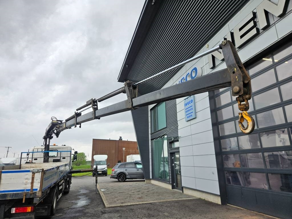 Camión grúa Scania P 94 DB 220 Hiab 135-4 lisähydrauliikalla: foto 8