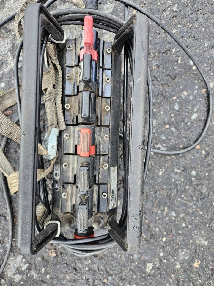 Camión grúa Scania P 94 DB 220 Hiab 135-4 lisähydrauliikalla: foto 10