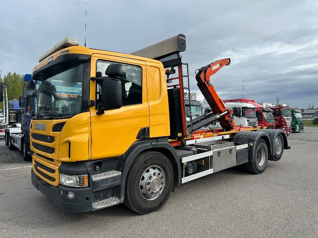 Scania P370 6x2*4 - Camión multibasculante: foto 1 Scania P370 6x2*4 - Camión multibasculante: foto 1
