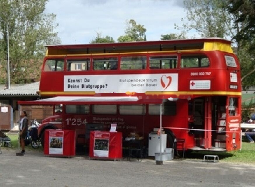 AEC ROUTEMASTER RM - height 4 metres - Autobús de dos pisos: foto 1 AEC ROUTEMASTER RM - height 4 metres - Autobús de dos pisos: foto 1