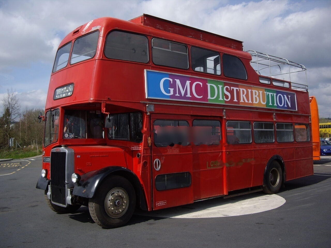 Autobús de dos pisos Leyland PD3 British Triple-Decker Bus Promotional Exhibition: foto 7