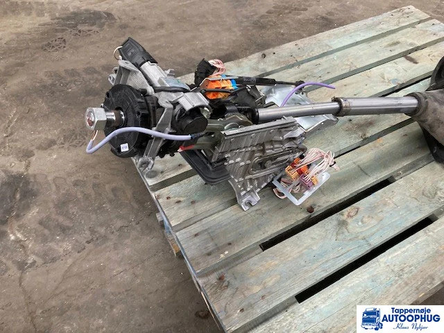 MAN Steering column – MAN 81.46113-6236 - Cabina e interior para Camión: foto 2 MAN Steering column – MAN 81.46113-6236 - Cabina e interior para Camión: foto 2