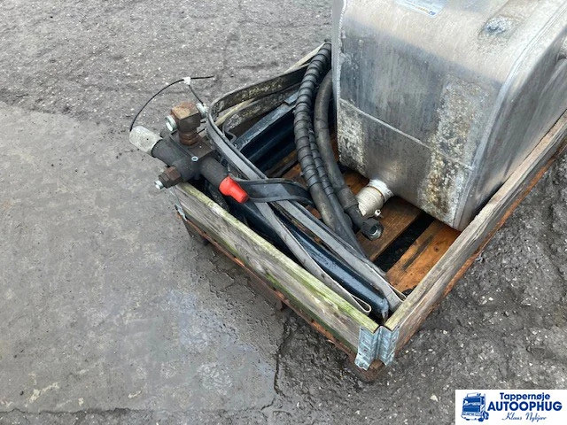 MAN hydraulikanlæg 250 liter - Depósito hidráulico para Camión: foto 3 MAN hydraulikanlæg 250 liter - Depósito hidráulico para Camión: foto 3
