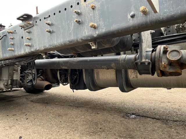 Scania S590 6X2 - Camión chasis: foto 5 Scania S590 6X2 - Camión chasis: foto 5