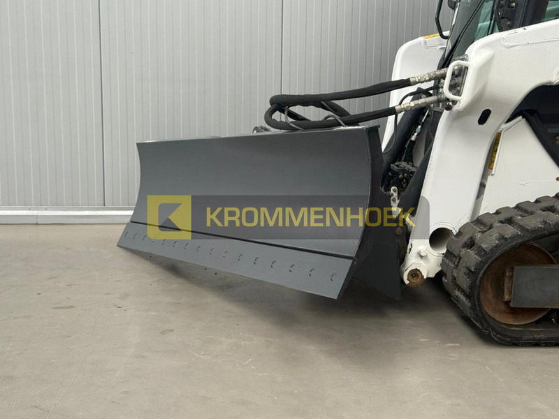 Bobcat 96 Dozer Blade 244 cm 6-weg blad - Hoja de bulldozer para Cargadora: foto 2 Bobcat 96 Dozer Blade 244 cm 6-weg blad - Hoja de bulldozer para Cargadora: foto 2