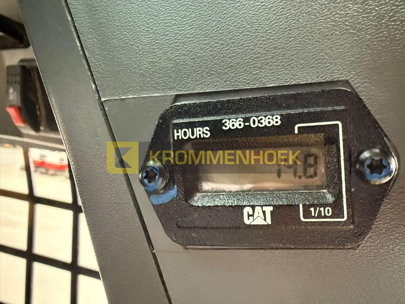 Minicargadora Caterpillar 216 B3: foto 7 Minicargadora Caterpillar 216 B3: foto 7