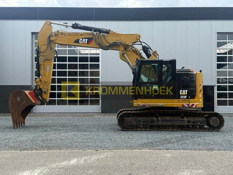 Caterpillar 325 F LCR Oil Quick OQ70/55 - Excavadora de cadenas: foto 1 Caterpillar 325 F LCR Oil Quick OQ70/55 - Excavadora de cadenas: foto 1