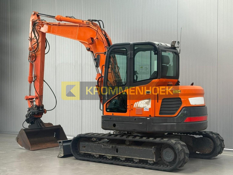 Doosan DX 85R-3 - Miniexcavadora: foto 3 Doosan DX 85R-3 - Miniexcavadora: foto 3