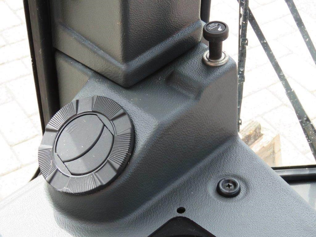 Cabina para Maquinaria de construcción New Holland CE: foto 19 Cabina para Maquinaria de construcción New Holland CE: foto 19