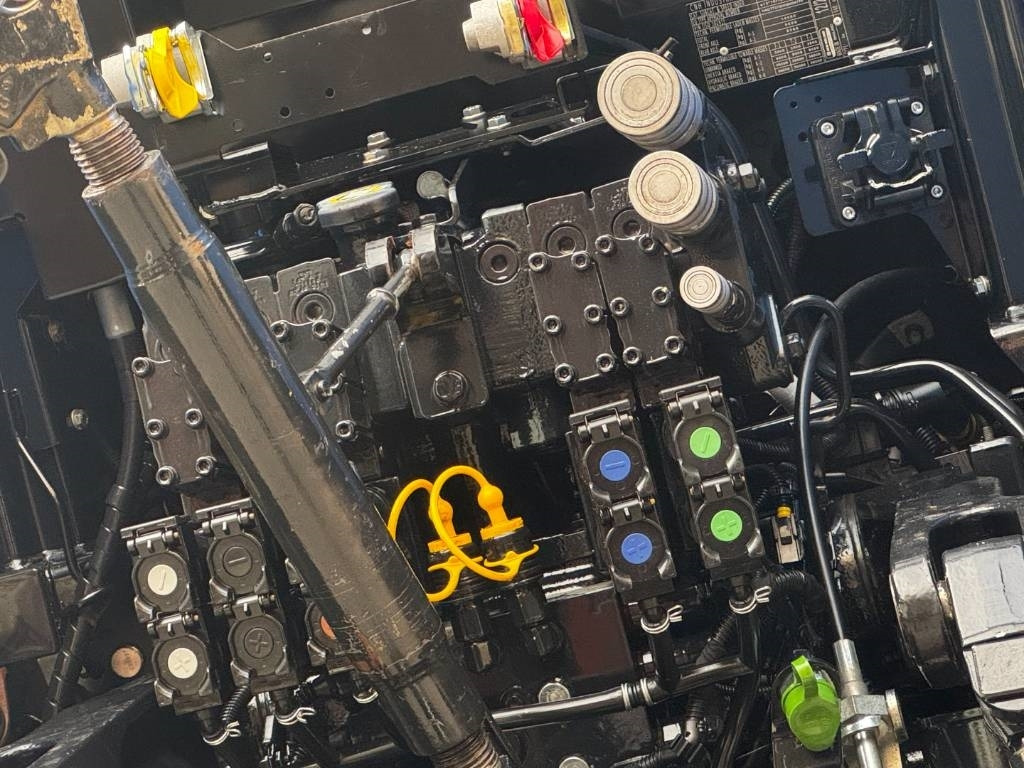 Tractor New Holland T7.270 Auto Command, frontlinkage + PTO,1091 hr: foto 15