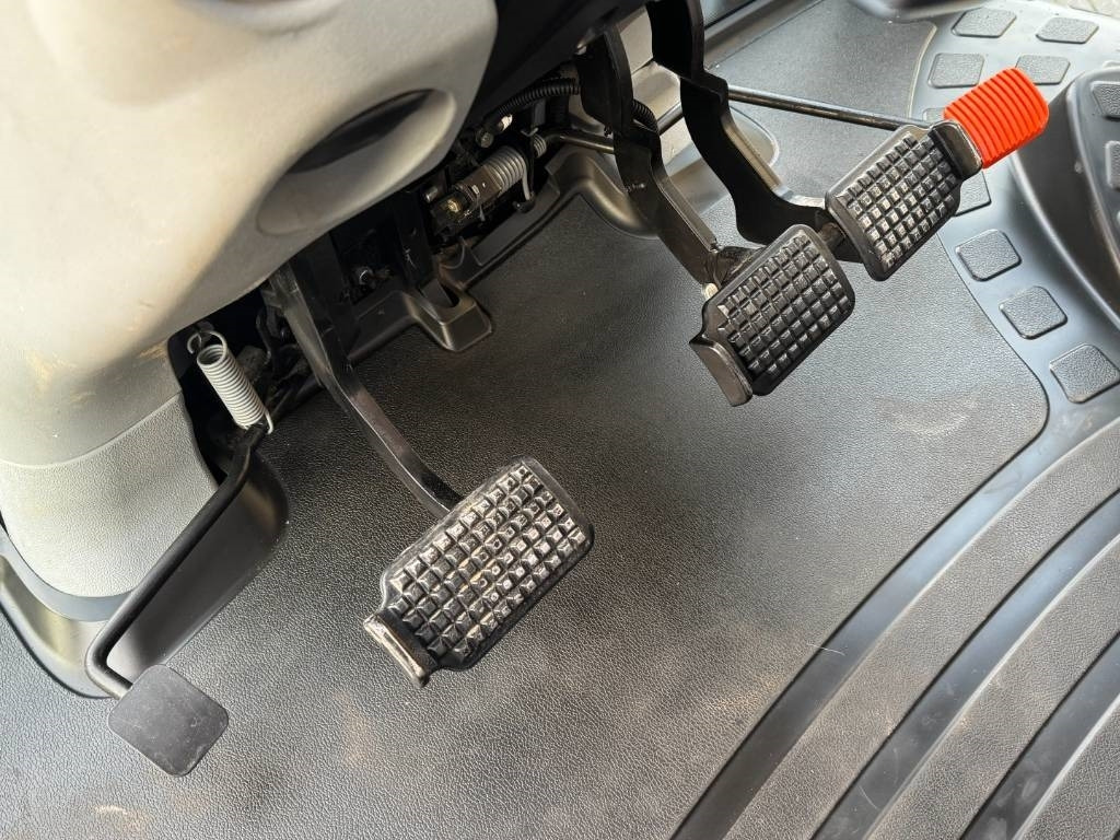 Tractor New Holland T7.270 Auto Command, frontlinkage + PTO,1091 hr: foto 21