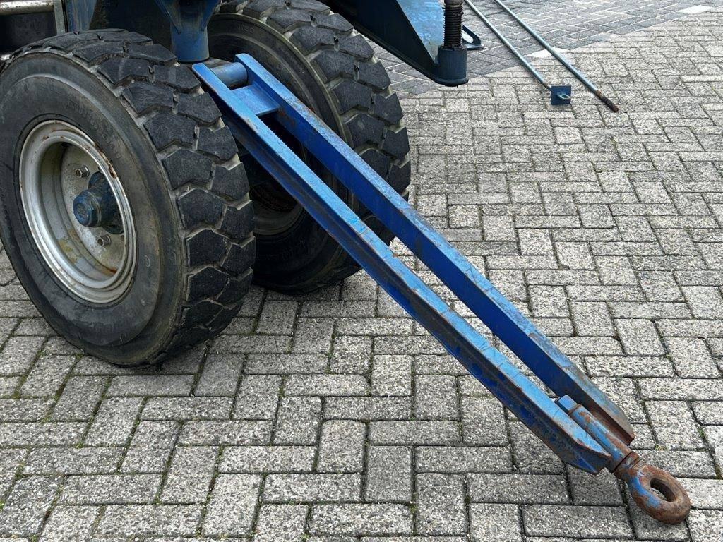 Leasing de Soima Construction crane SOIMA SGH 19x28 - 28 mete  Soima Construction crane SOIMA SGH 19x28 - 28 mete: foto 50