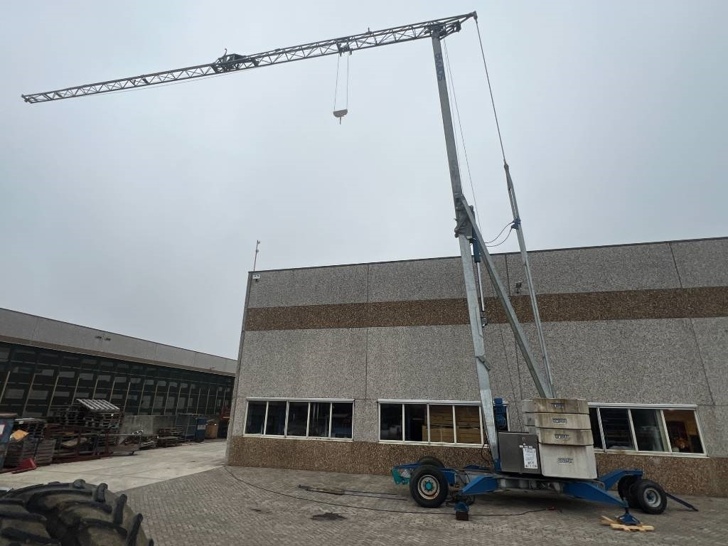 Soima Construction crane SOIMA SGH 19x28 - 28 mete - Grúa torre: foto 3 Soima Construction crane SOIMA SGH 19x28 - 28 mete - Grúa torre: foto 3