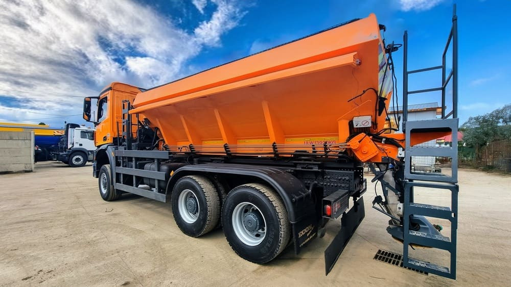 Mercedes-Benz AROCS 3333 6x6 - Camión: foto 4 Mercedes-Benz AROCS 3333 6x6 - Camión: foto 4
