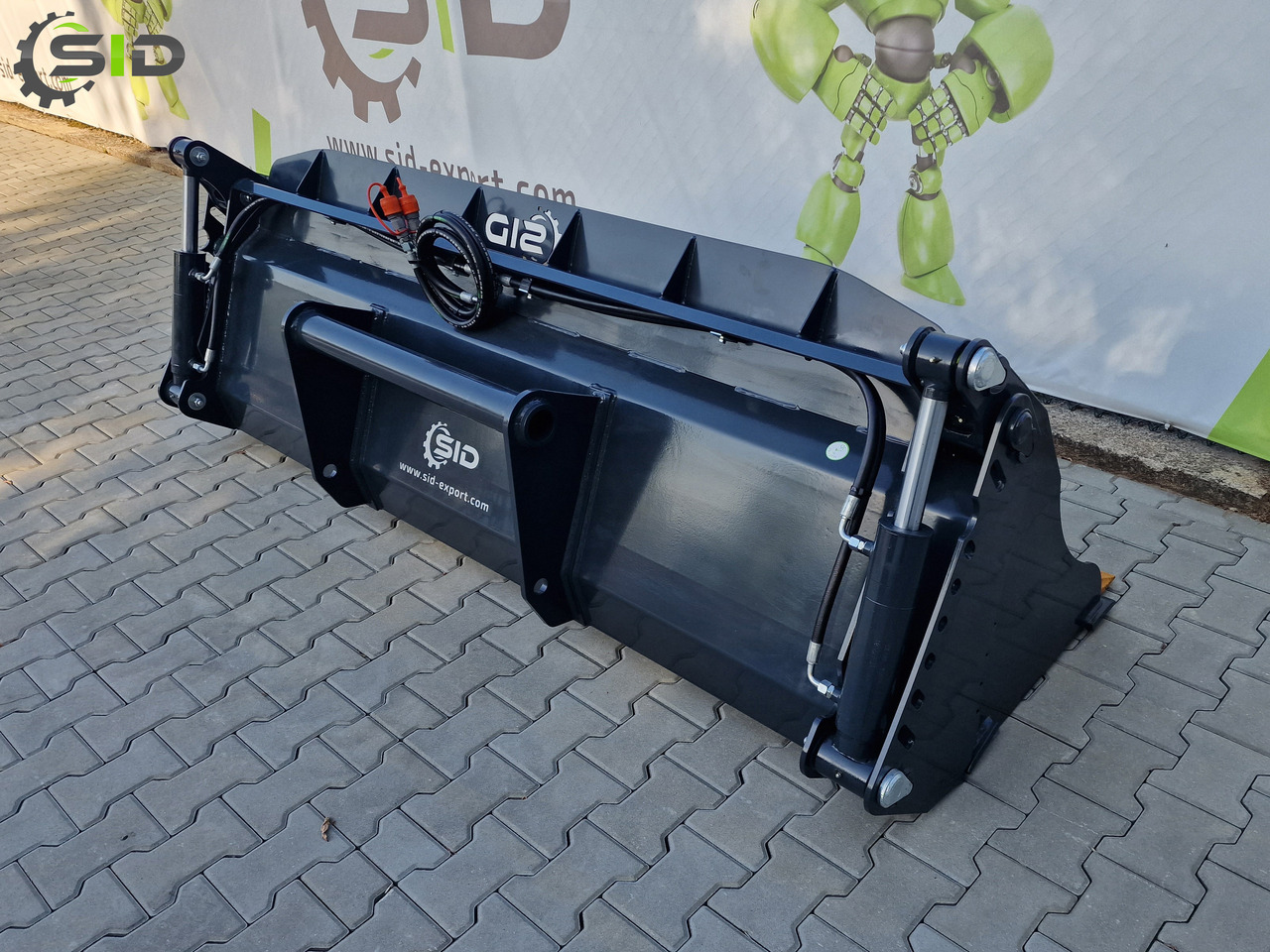 SID Klappschaufel 4in1 / Godet 4en1 multifonction / 4in1 multipurpose bucket 1,4 m - Cazo cargador para Maquinaria de construcción: foto 5 SID Klappschaufel 4in1 / Godet 4en1 multifonction / 4in1 multipurpose bucket 1,4 m - Cazo cargador para Maquinaria de construcción: foto 5