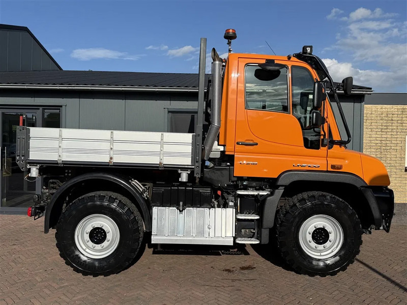 Mercedes-Benz Unimog U 218 Kipper 3 Seats 4WD AGRI Euro 6 - Camión: foto 2 Mercedes-Benz Unimog U 218 Kipper 3 Seats 4WD AGRI Euro 6 - Camión: foto 2