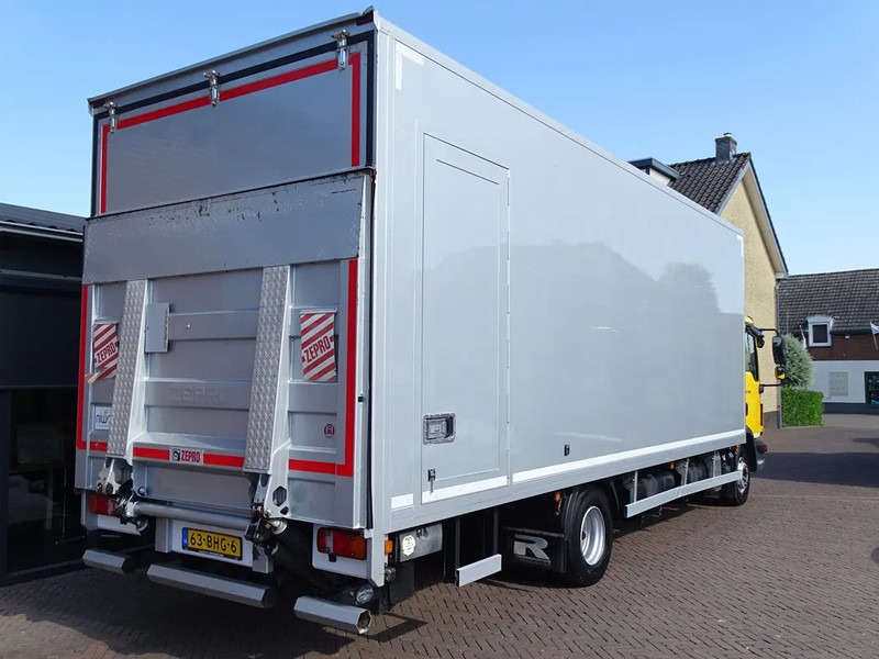 MAN TGL 12.180 EURO 6 LAADKLEP AIRCO AUTOMAAT NAVI 1ST OWNER - Camión caja cerrada: foto 2 MAN TGL 12.180 EURO 6 LAADKLEP AIRCO AUTOMAAT NAVI 1ST OWNER - Camión caja cerrada: foto 2