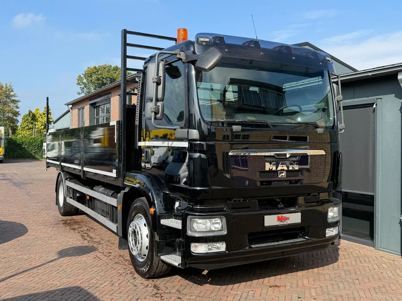 MAN TGM 18.290 Open Laadbak Kooiaap Aansluiting 11 Ton laadvermogen - Camión caja abierta: foto 2 MAN TGM 18.290 Open Laadbak Kooiaap Aansluiting 11 Ton laadvermogen - Camión caja abierta: foto 2