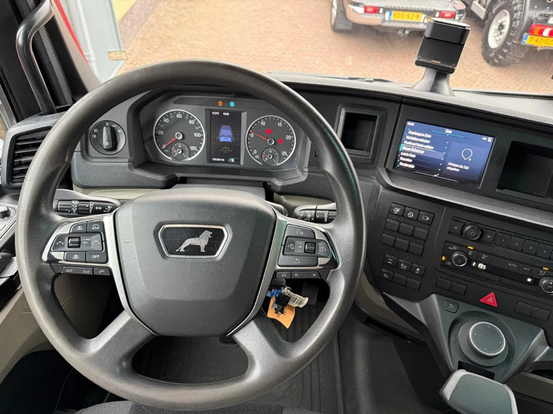 Camión portacontenedore/ Intercambiable MAN TGX 26.470 Haakarm VDL 21.T XLX Bed Fridge Smart Select Only 133.000KM!: foto 8 Camión portacontenedore/ Intercambiable MAN TGX 26.470 Haakarm VDL 21.T XLX Bed Fridge Smart Select Only 133.000KM!: foto 8