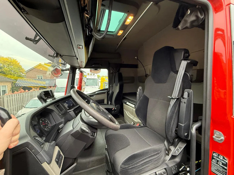 Camión portacontenedore/ Intercambiable MAN TGX 26.470 Haakarm VDL 21.T XLX Bed Fridge Smart Select Only 133.000KM!: foto 6 Camión portacontenedore/ Intercambiable MAN TGX 26.470 Haakarm VDL 21.T XLX Bed Fridge Smart Select Only 133.000KM!: foto 6