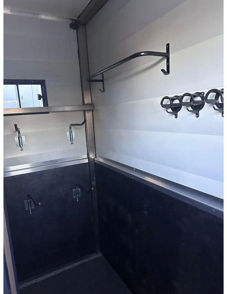 Camión para caballos Scania P250 Horse Truck: foto 18 Camión para caballos Scania P250 Horse Truck: foto 18