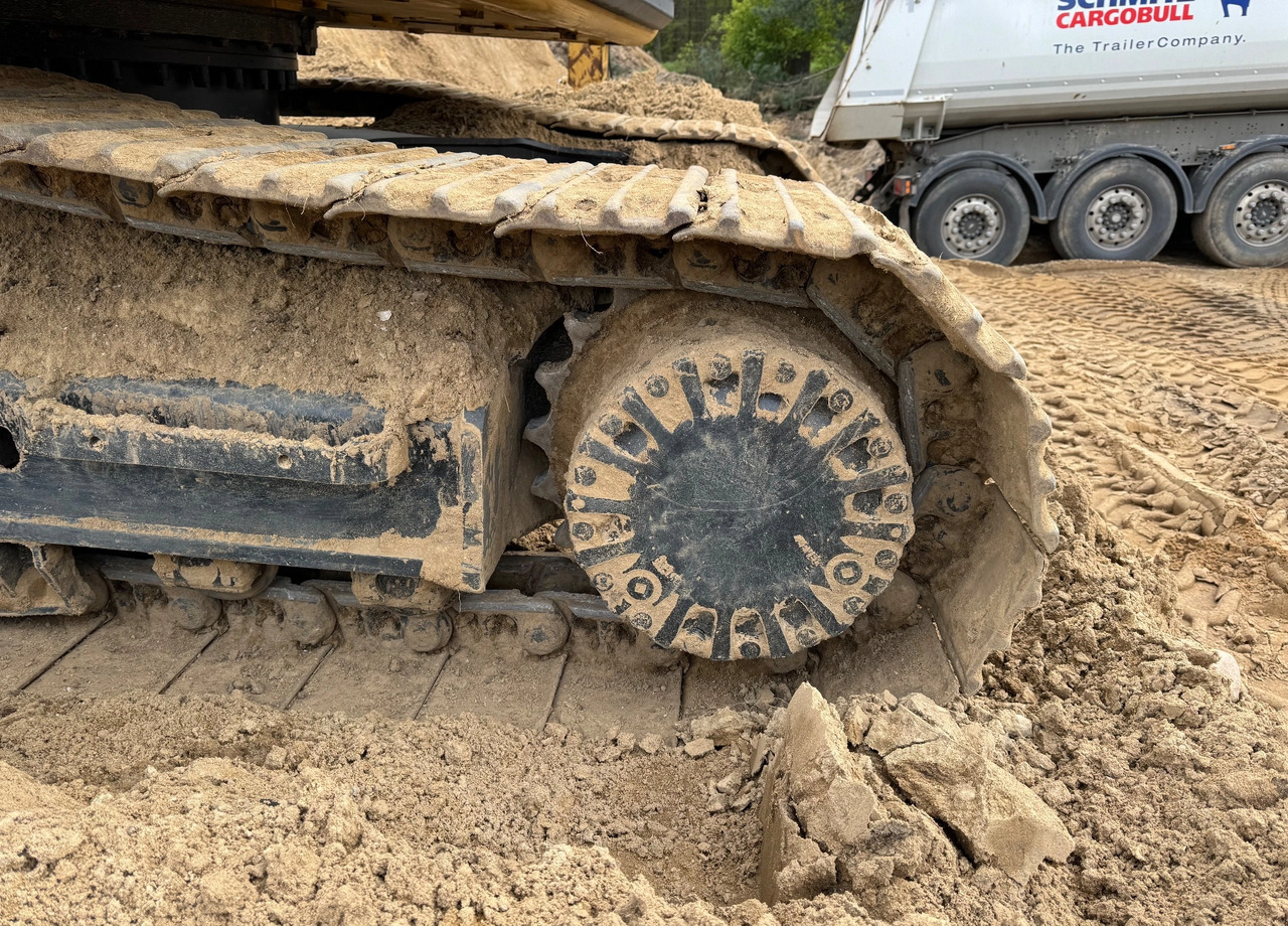 CATERPILLAR 320 EL ROTOTILT SYSTEM GPS LEICA - Excavadora de cadenas: foto 4 CATERPILLAR 320 EL ROTOTILT SYSTEM GPS LEICA - Excavadora de cadenas: foto 4